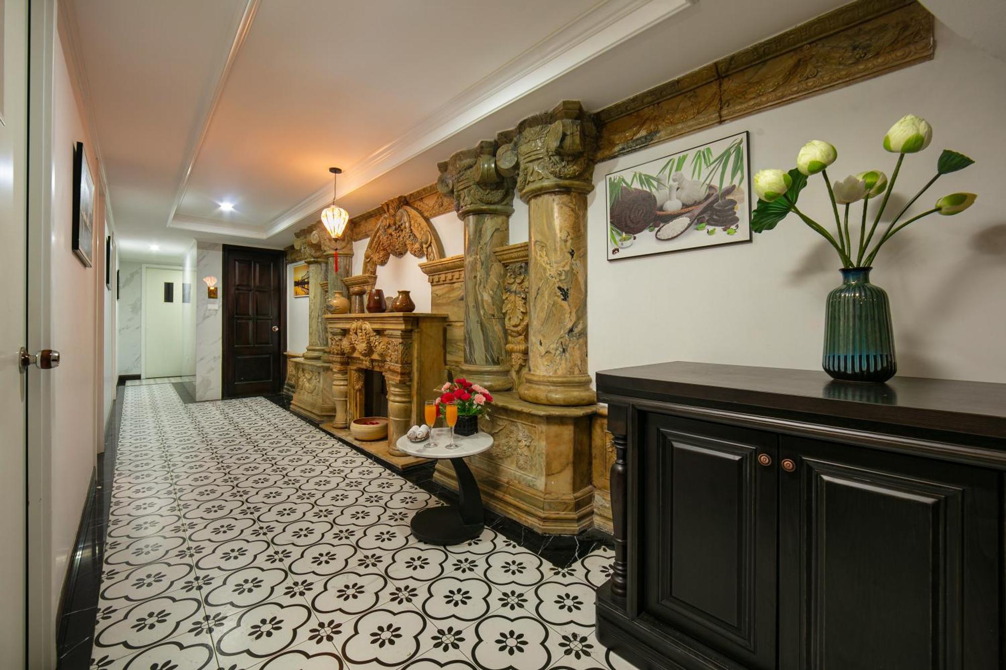 Media Central Hotel & Spa Hanoi Eksteriør billede